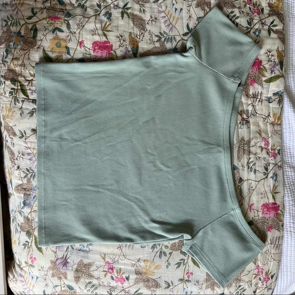 Forever 21 Mint Green crop top